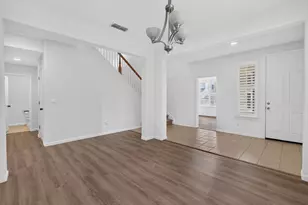 9660 Sea Cliff Way, Elk Grove, CA 95758 - Photo 8