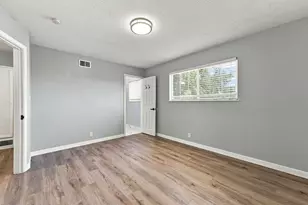 10259 Croydon Way, Rancho Cordova, CA 95670 - Photo 22
