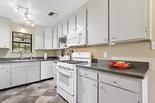 230 W Delano St, Elverta, CA 95626 - Photo 12