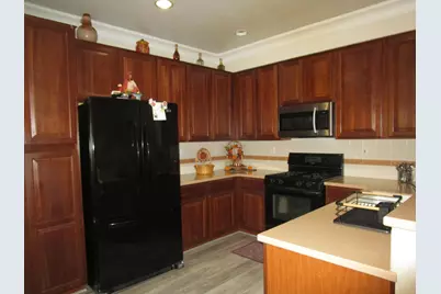 13425 Brookwood Way, Lathrop, CA 95330 - Photo 14
