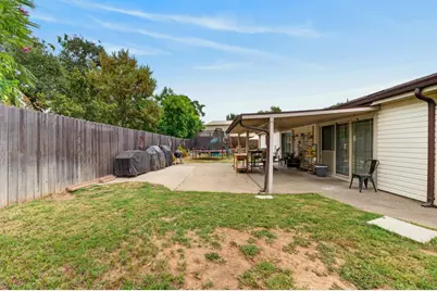 8439 McCrone Court, Citrus Heights, CA 95610 - Photo 42