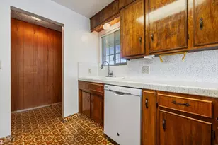 527 Poplar St, Oakdale, CA 95361 - Photo 8