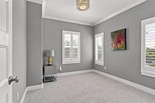 3717 Crocker Dr, Sacramento, CA 95818 - Photo 28