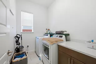 2013 Santos St, Woodland, CA 95776 - Photo 18