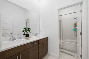 2013 Santos St, Woodland, CA 95776 - Photo 14