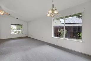 1724 Deerfield Dr, Yuba City, CA 95993 - Photo 10