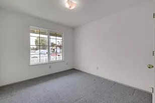 1724 Deerfield Dr, Yuba City, CA 95993 - Photo 14
