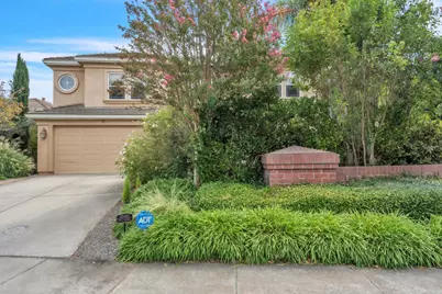7649 Northland Drive, Sacramento, CA 95831 - Photo 2
