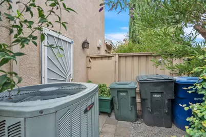 7649 Northland Drive, Sacramento, CA 95831 - Photo 36