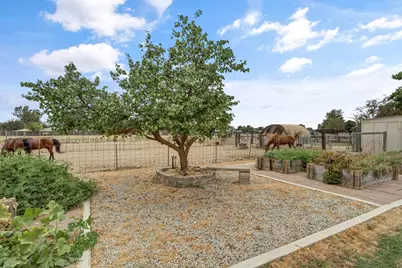 6945 22nd Street, Rio Linda, CA 95673 - Photo 48