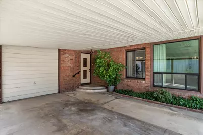 110 E B Street, Oakdale, CA 95361 - Photo 10