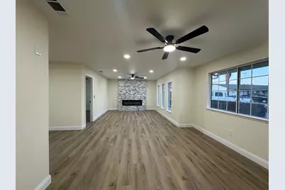 13000 Lorenzo Court, Hickman, CA 95323 - Photo 6