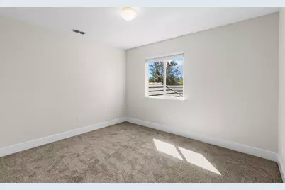 723 Stewart Street, Folsom, CA 95630 - Photo 40
