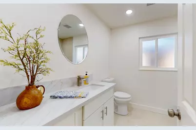 231 Portola Way, Tracy, CA 95376 - Photo 10