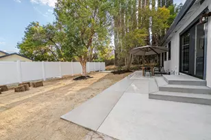9384 Golden Gate Ave, Orangevale, CA 95662 - Photo 12