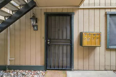 301 Del Verde Circle #1, Sacramento, CA 95833 - Photo 4