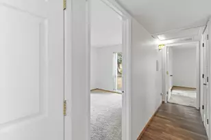 301 Del Verde Cir, Sacramento, CA 95833 - Photo 14