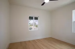 1917 Kenwood St, Sacramento, CA 95815 - Photo 12