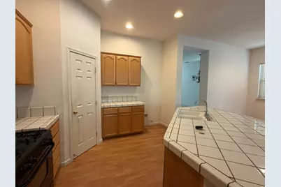 1347 Cliff Swallow Drive, Patterson, CA 95363 - Photo 24