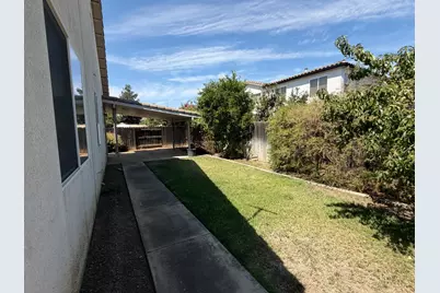 1347 Cliff Swallow Drive, Patterson, CA 95363 - Photo 32