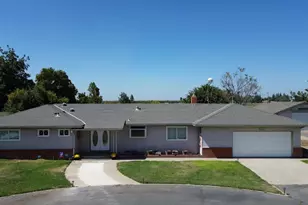 10413 Pioneer Ave, Oakdale, CA 95361 - Photo 1
