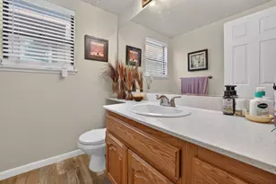 5009 Felicia Way, Elk Grove, CA 95758 - Photo 24