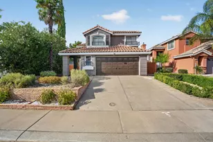 5009 Felicia Way, Elk Grove, CA 95758 - Photo 4