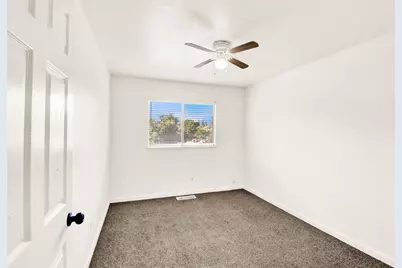 2828 Villarreal Way, Modesto, CA 95354 - Photo 24