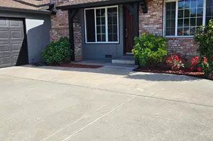6912 Laurel Oak Way, Fair Oaks, CA 95628 - Photo 2