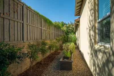 877 Candlewood Drive, El Dorado Hills, CA 95762 - Photo 38