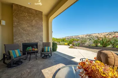 877 Candlewood Drive, El Dorado Hills, CA 95762 - Photo 2