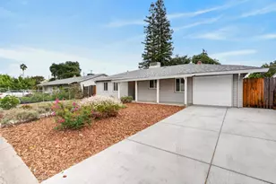 1428 Gladstone Dr, Sacramento, CA 95864 - Photo 38