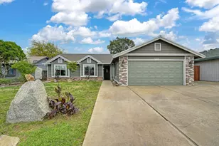 1328 Silver Spur Cir, Lincoln, CA 95648 - Photo 1