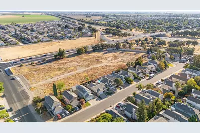 1570 Grass Valley Drive, Woodland, CA 95776 - Photo 68