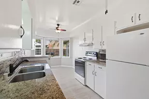 1533 Stetson Ave, Modesto, CA 95350 - Photo 10