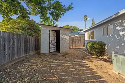 1901 Milpas Lane, Modesto, CA 95355 - Photo 24