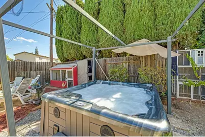 10504 Ambassador Drive, Rancho Cordova, CA 95670 - Photo 30