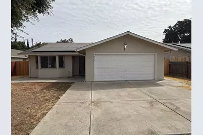 912 S Hinkley Avenue, Stockton, CA 95215 - Photo 2