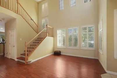 9139 Elkins Court, Elk Grove, CA 95758 - Photo 10