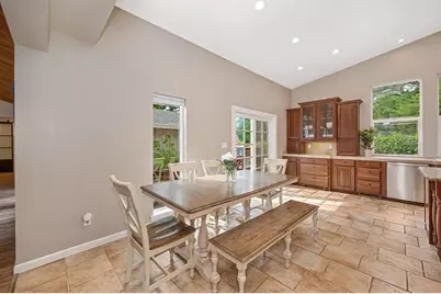 325 Diamond Oaks Road, Roseville, CA 95678 - Photo 12