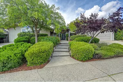 325 Diamond Oaks Road, Roseville, CA 95678 - Photo 4
