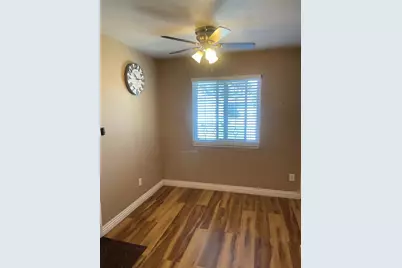 8712 Elk Way, Elk Grove, CA 95624 - Photo 6