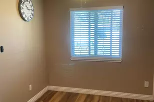 8712 Elk Way, Elk Grove, CA 95624 - Photo 6