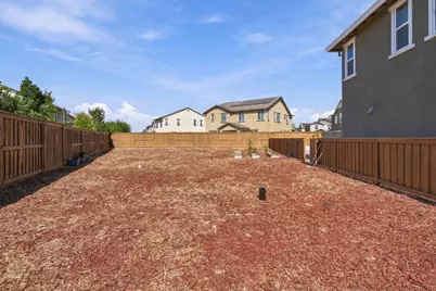 2929 Penrose Lane, Lathrop, CA 95330 - Photo 32