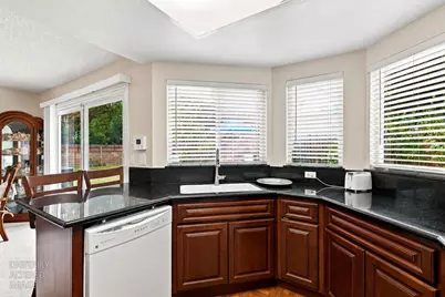 26 Rock Hill Court, Sacramento, CA 95833 - Photo 10