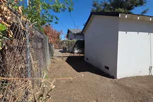 2347 E Alpine Ave, Stockton, CA 95205 - Photo 20