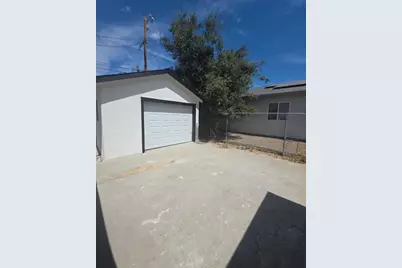 2347 E Alpine Avenue, Stockton, CA 95205 - Photo 14