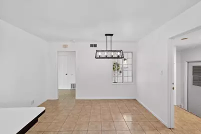 4437 Stockbridge Avenue, Sacramento, CA 95842 - Photo 14