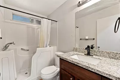 1820 Chesapeake Avenue, Modesto, CA 95358 - Photo 8