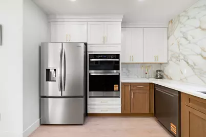 5401 J Street, Sacramento, CA 95819 - Photo 12